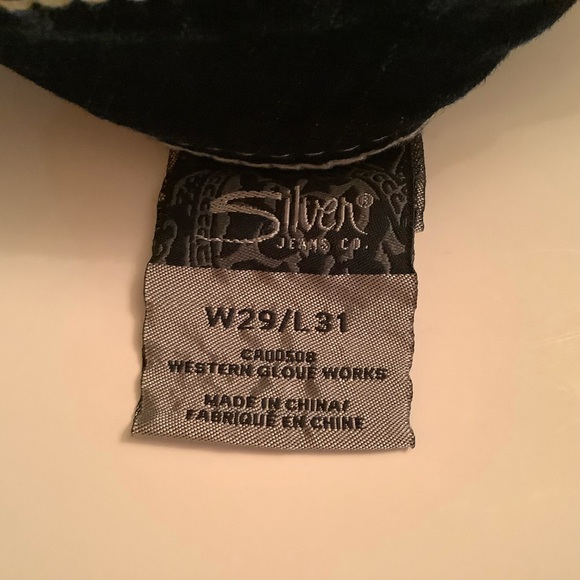 Women’s Silver Tuesday Jeans. - Picture 12 of 12